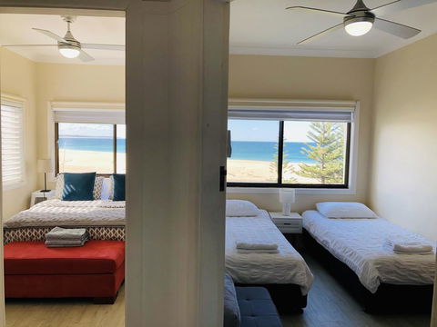 The Fisherman's Shack - Hotel Gold Coast 1