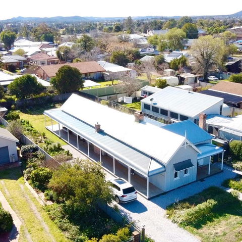 THE GABLES MUDGEE - Hotel Gold Coast 0