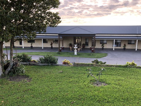 The Glen - Hotel Gold Coast 1