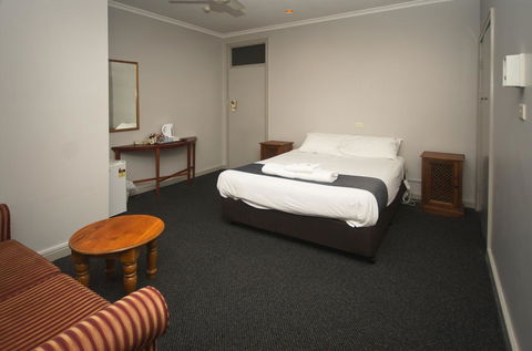 The George Hotel - Hotel Gold Coast 3