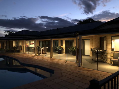 The Glen - Hotel Gold Coast 0