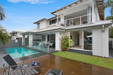 The Lotus - Hotel Gold Coast 0
