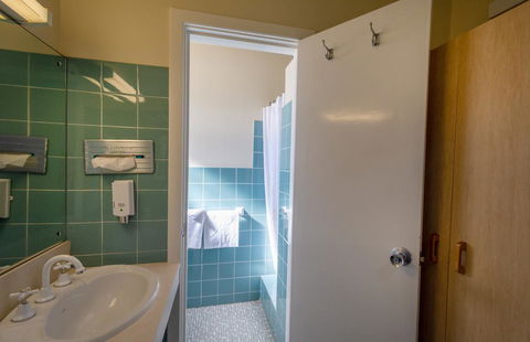 The Midcity Motor Lodge - Hotel Gold Coast 3