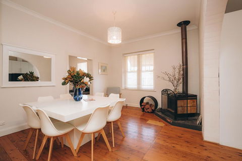 The Mudgee Merlot Gate Guesthouse - Hotel Gold Coast 3