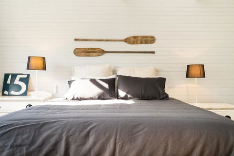 The Oar House - Hotel Gold Coast 1