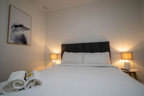 The Platypus Accommodation & Cafe - Hotel Gold Coast 2