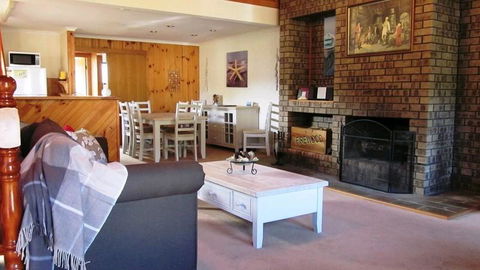 The Retreat On Matthew - Hotel Gold Coast 0