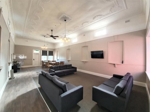 The Royal Hotel - Hotel Gold Coast 2