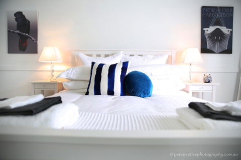 The Sampson - Orange - Hotel Gold Coast 2