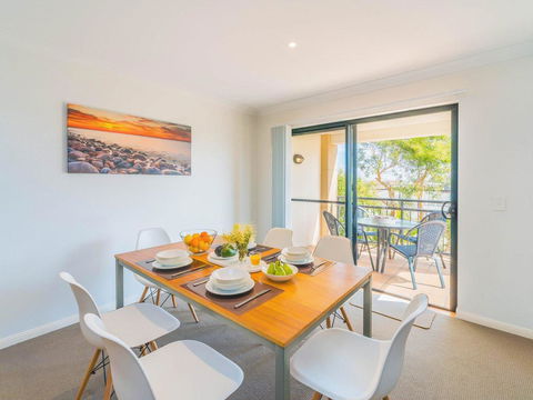 The Sands 51 - A Beach Escape - Hotel Gold Coast 2