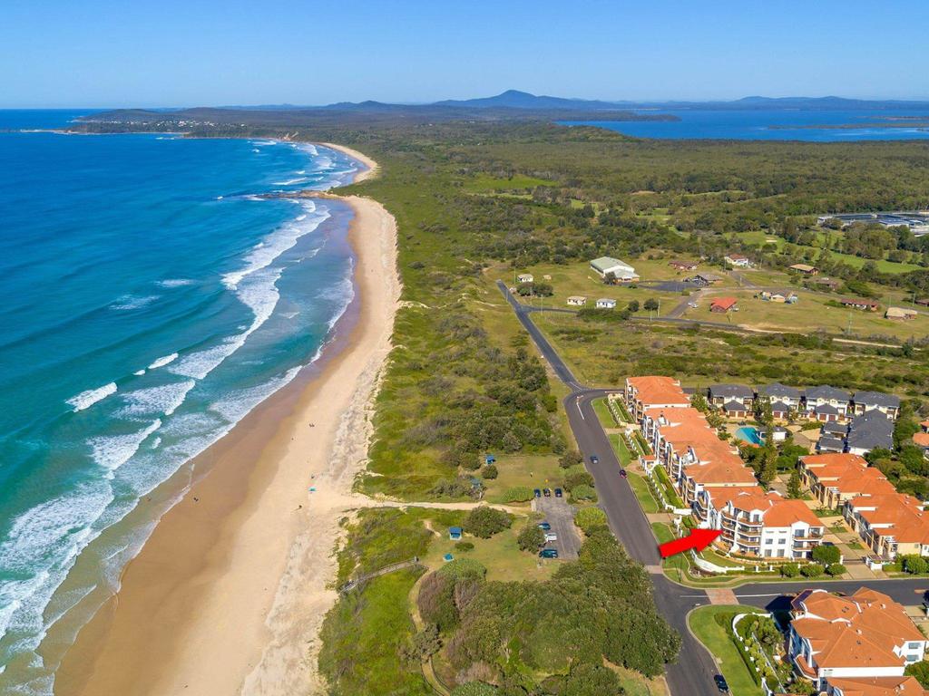 Freeburn Island NSW Hotel Gold Coast
