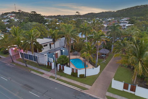 The Sleep Factory - Hotel Gold Coast 3