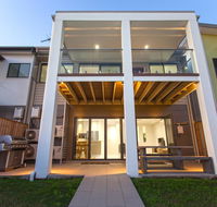 The Suite by the Cablepark - Hotel Gold Coast