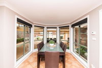 The Tinnock Entertainer Large  Comfy  Wifi