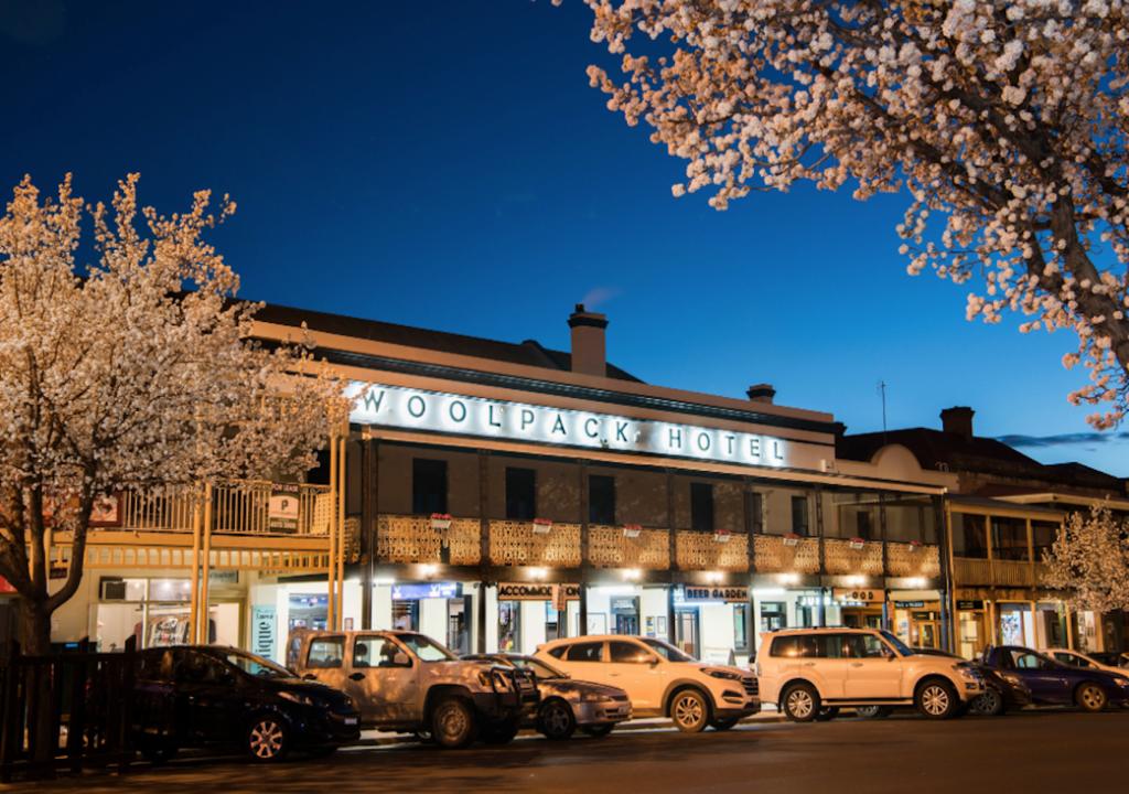 Bourbah NSW Hotel Gold Coast