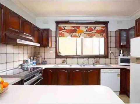 Thomastown Antique House En-suite Room - Hotel Gold Coast 2