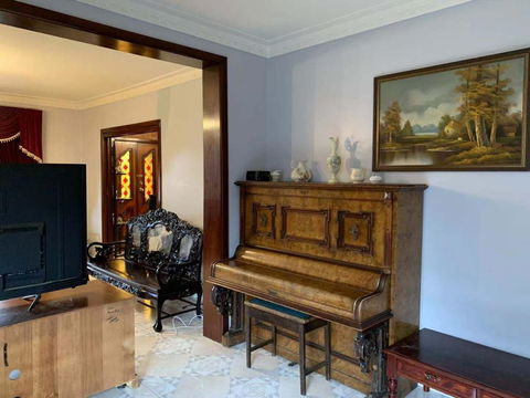 Thomastown Antique House Room 3 - Hotel Gold Coast 2