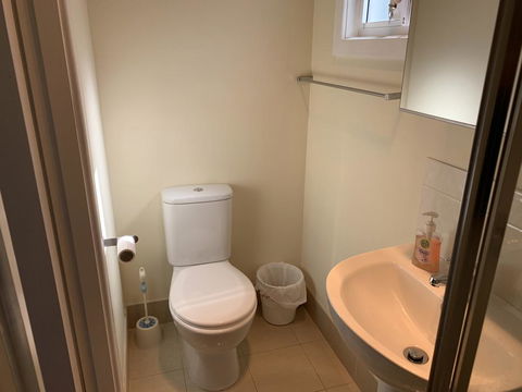 Thornleigh Garden View, Comfortable & Tranquil - Hotel Gold Coast 3