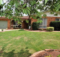 Tidy Home in a Leafy Suburb Great Location - Hotel Gold Coast