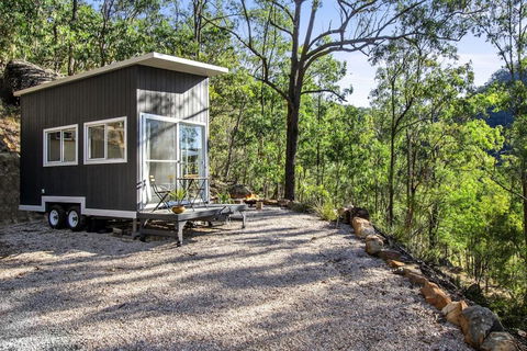 Tiny St Albans - Hotel Gold Coast 0