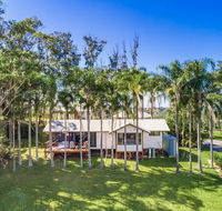 Triloka Lodges - Hotel Gold Coast