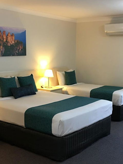 Tuckerbox Motor Inn - Hotel Gold Coast 1