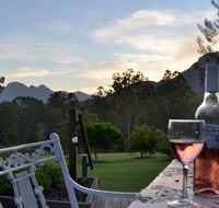 Tuckeroo Cottages  Gardens - Hotel Gold Coast