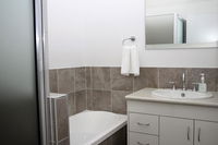 Book Bucasia Accommodation Vacations Hotel Gold Coast Hotel Gold Coast