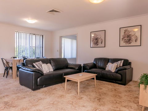 Unit 1@Tee Jays - Hotel Gold Coast 2