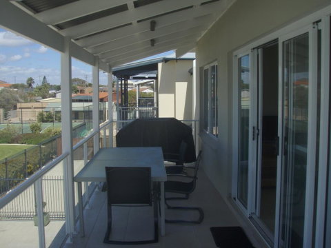 Unit 29 Ledge Point Village - Hotel Gold Coast 3