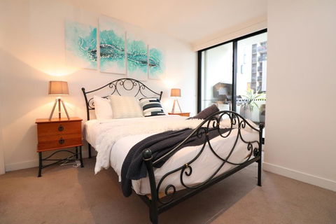 Urban Eden - Pets, Parking, Balcony, Chapel St 260m - Hotel Gold Coast 1