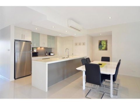 Utopia Apartment - Hotel Gold Coast 0