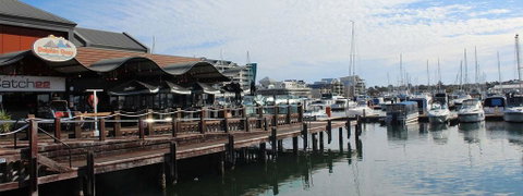 Venetian Canal 1 Bedroom Apartment - Hotel Gold Coast 1