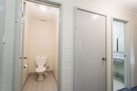 Vickery House 8 Bedroom Flat - Hotel Gold Coast 2