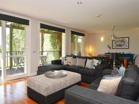 Villa Executive 2br Pokolbin Resort Condo Located Within Cypress Lakes Resort (nothing Is More Central) - Hotel Gold Coast 0