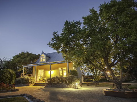 Vineyard Cottages - Hotel Gold Coast 0