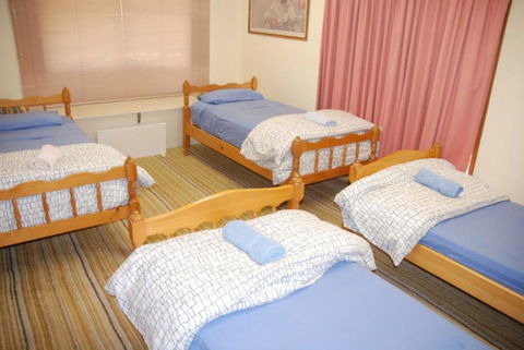 Vista-Del-Lago - Hotel Gold Coast 1