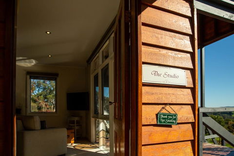 Vivere Retreat - Hotel Gold Coast 2