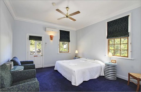 Walhalla's Star Hotel - Hotel Gold Coast 3