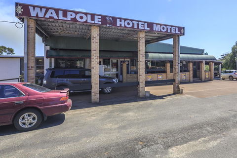 Walpole Hotel Motel - Hotel Gold Coast 1
