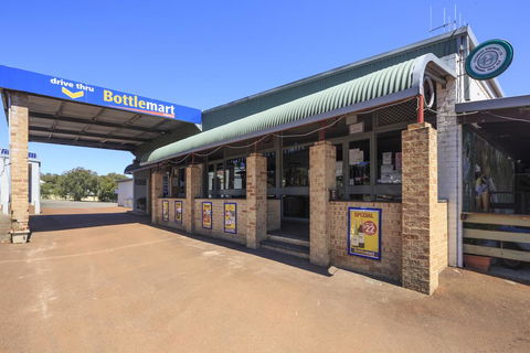 Walpole Hotel Motel - Hotel Gold Coast 2