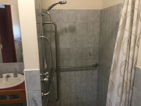 Warragul Views Motor Inn - Hotel Gold Coast 1