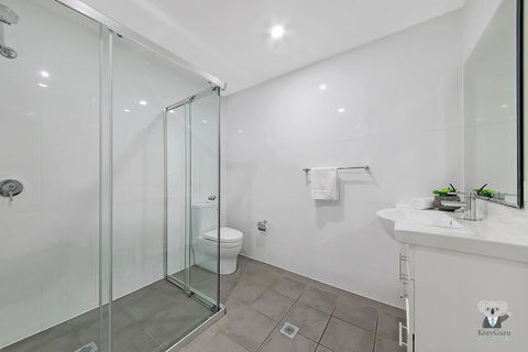 WARRICK FRAM 3 BEDS APT FREE PARKING WALK TO WESTFIELD CLOSE TO HOSPITAL NWF003 - Hotel Gold Coast 3