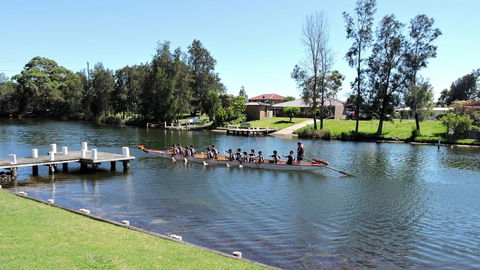 Waterfront Getaway In Sussex - Hotel Gold Coast 1