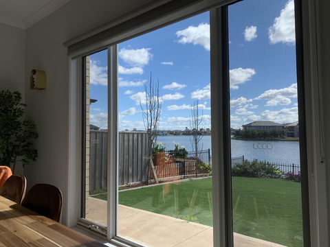 Waterfront Grand Villa For Big Group - Hotel Gold Coast 2