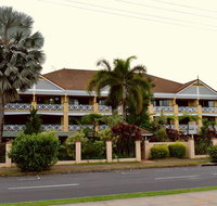Waterfront Terraces - Hotel Gold Coast