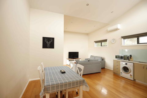 Apollo Bay Seal Apartments - Hotel Gold Coast 16