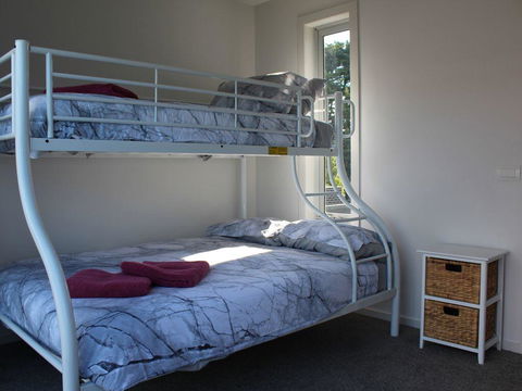 Central To Cowes - Hotel Gold Coast 7
