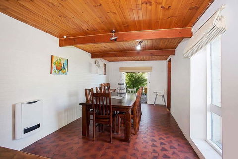 Plummers Mill - Central Townhouse - Hotel Gold Coast 4