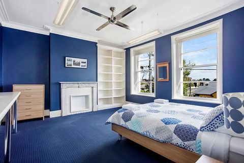 Plummers Mill - Central Townhouse - Hotel Gold Coast 0